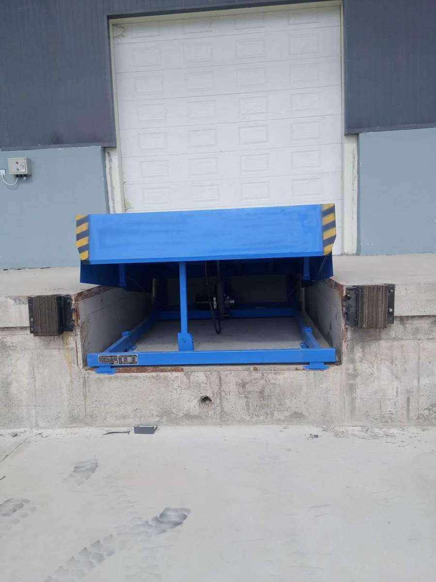 登車(chē)橋
